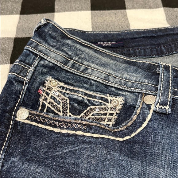 Vigoss Dublin Skinny Jeans Size 16 x 28 Raw Frayed Hem Embellished Distressed - Picture 4 of 13